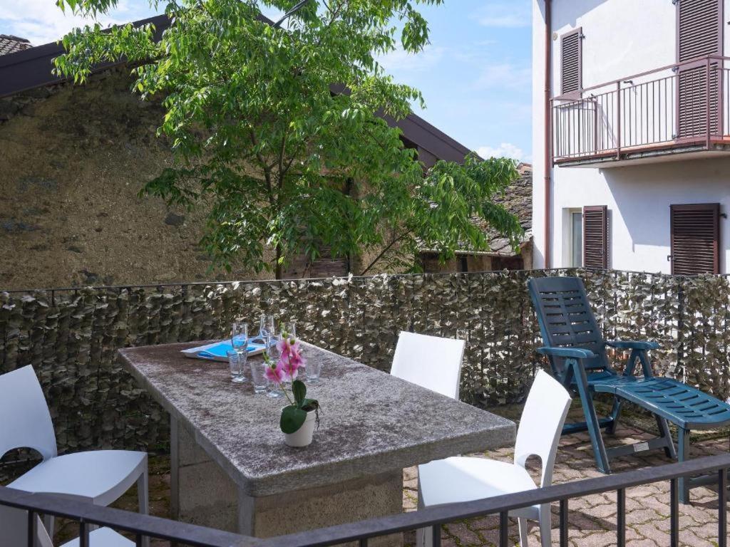Rustico Maria Apartment Vercana Luaran gambar