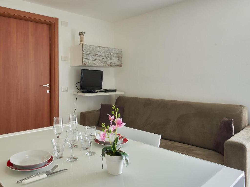 Rustico Maria Apartment Vercana Luaran gambar