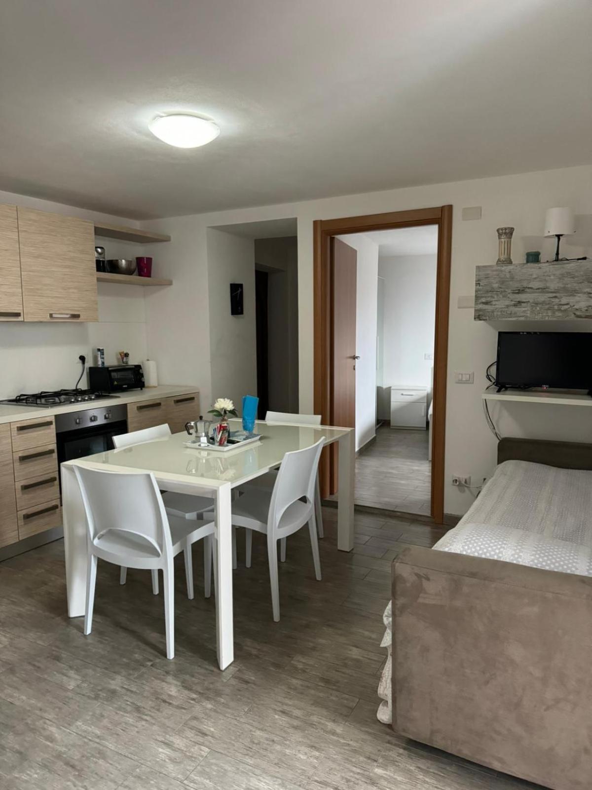 Rustico Maria Apartment Vercana Luaran gambar